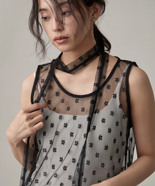 OFROOM(オフルーム)の「Lace Onepiece Narrow Scarf Set|レースワンピースナロースカーフセット(ワンピース・レディース・ホワイト/ブラック・FREE)」の3枚目の写真
