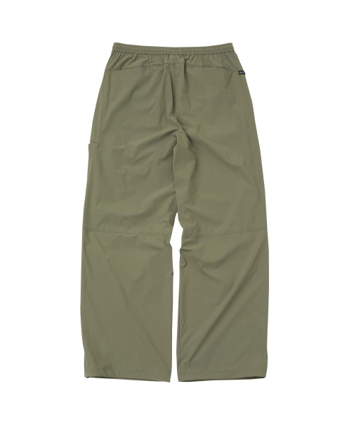 WMC(ダブリューエムシー)の「ナイロンカーゴパラシュートパンツ_KHAKI(スウェットパンツ・メンズ・カーキ・34/30(M)/32(L))」の3枚目の写真