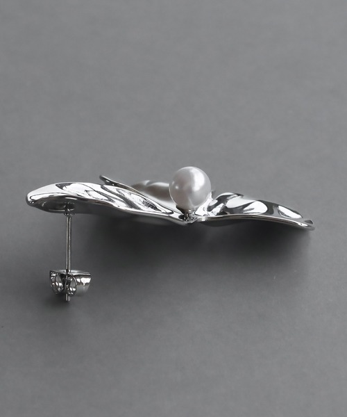 abaskdesign（アバスクデザイン）の「金属アレルギー対応　フラワーモチーフピアス（ピアス（両耳用）・レディース・シルバー/ゴールド・FREE）」の12枚目の写真