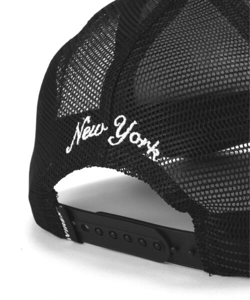 AVIREX(アヴィレックス)の「VARSITY OVAL LOGO MESH CAP / バーシティ オーバル ロゴ メッシュキャップ / AVIREX / アヴィレックス(キャップ・メンズ・ブラック/ホワイト・F)」の11枚目の写真