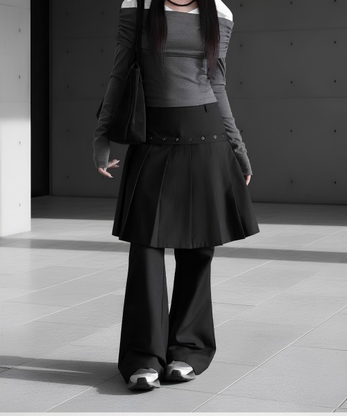 center i(センターアイ)の「プリーツスカートレイヤードワイドパンツ(その他パンツ・レディース・ブラウン/ブラック/グレー・FREE)」の2枚目の写真