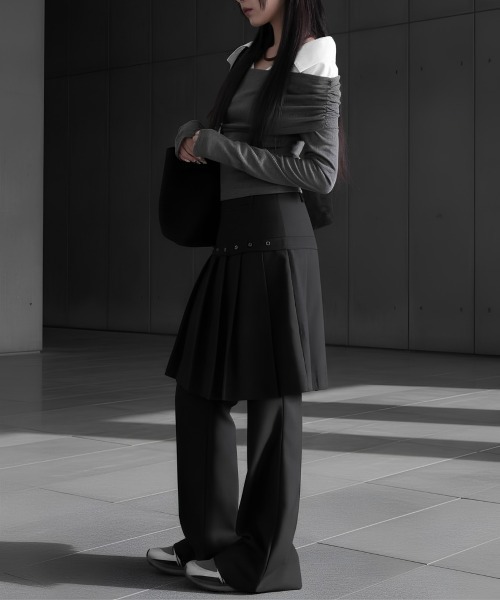 center i(センターアイ)の「プリーツスカートレイヤードワイドパンツ(その他パンツ・レディース・ブラウン/ブラック/グレー・FREE)」の5枚目の写真