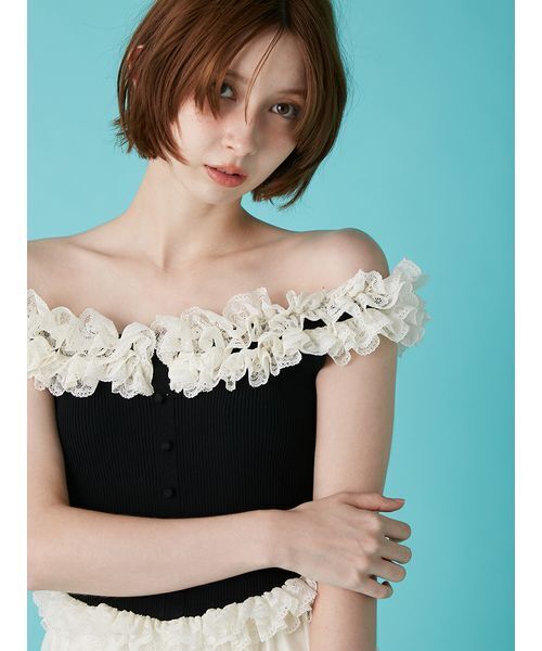 LILY BROWN（リリーブラウン）の「フリルニットドッキングワンピース（ワンピース・レディース・ライトグレー/ブラック/モカ・F）」の13枚目の写真