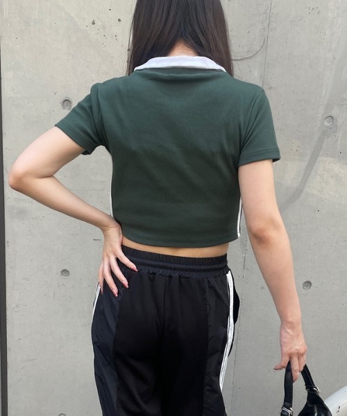 ROGER AND RAW(ロジャーアンドロウ)の「バイカラースキッパーショートトップス(Tシャツ/カットソー・レディース・ブラック/グリーン/ネイビー/レッド・FREE)」の13枚目の写真