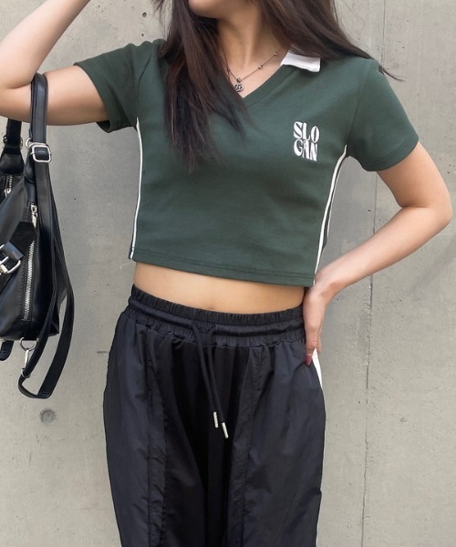 ROGER AND RAW(ロジャーアンドロウ)の「バイカラースキッパーショートトップス(Tシャツ/カットソー・レディース・ブラック/グリーン/ネイビー/レッド・FREE)」の12枚目の写真