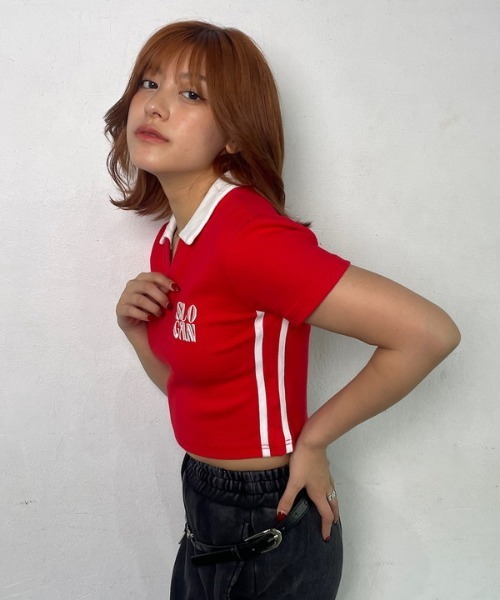 ROGER AND RAW(ロジャーアンドロウ)の「バイカラースキッパーショートトップス(Tシャツ/カットソー・レディース・ブラック/グリーン/ネイビー/レッド・FREE)」の21枚目の写真