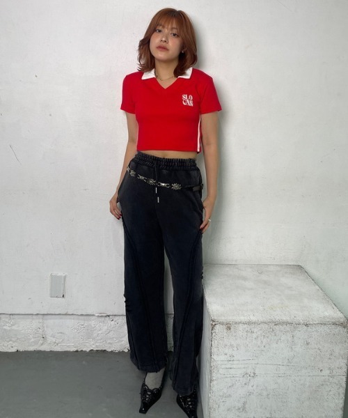 ROGER AND RAW(ロジャーアンドロウ)の「バイカラースキッパーショートトップス(Tシャツ/カットソー・レディース・ブラック/グリーン/ネイビー/レッド・FREE)」の17枚目の写真