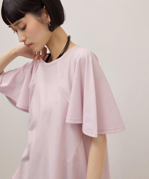ADAM ET ROPE'(アダムエロペ)の「ランダムヘムライントップス(Tシャツ/カットソー・レディース・ブラック/ピンク/キナリ・FREE)」の4枚目の写真
