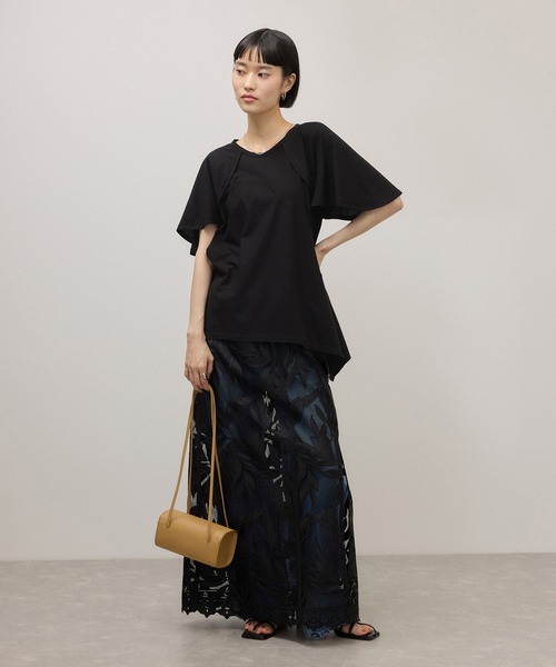 ADAM ET ROPE'(アダムエロペ)の「ランダムヘムライントップス(Tシャツ/カットソー・レディース・ブラック/ピンク/キナリ・FREE)」の5枚目の写真