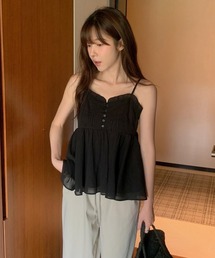 leune（ルネ）の「ピンタックデザインペプラムフレアキャミソール（キャミソール）」