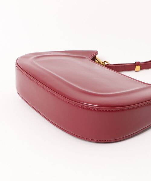 NiiNa(ニーナ)の「【 NiiNa / ニーナ 】高品質牛革2WAYグロッシーハーフムーンショルダーバッグ(ショルダーバッグ・レディース・レッド/ブラック・FREE)」の20枚目の写真
