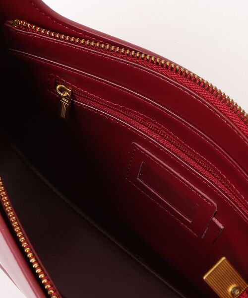 NiiNa(ニーナ)の「【 NiiNa / ニーナ 】高品質牛革2WAYグロッシーハーフムーンショルダーバッグ(ショルダーバッグ・レディース・レッド/ブラック・FREE)」の21枚目の写真