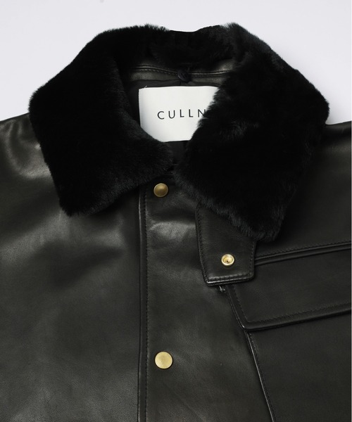 CULLNI(クルニ)の「UK Lamb Leather Tielocken Jacket Detaching Spanish Mouton Collar(カバーオール・メンズ・ブラック・1)」の3枚目の写真