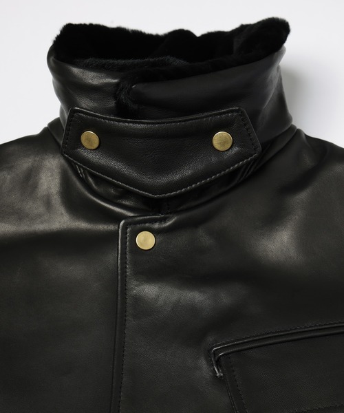 CULLNI(クルニ)の「UK Lamb Leather Tielocken Jacket Detaching Spanish Mouton Collar(カバーオール・メンズ・ブラック・1)」の4枚目の写真