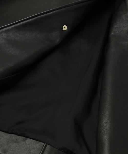 CULLNI(クルニ)の「UK Lamb Leather Tielocken Jacket Detaching Spanish Mouton Collar(カバーオール・メンズ・ブラック・1)」の11枚目の写真