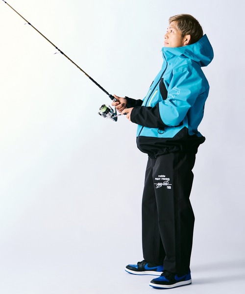 reversal.dogi.design.works（リバーサル・ドーギ・デザイン・ワークス）の「＜reversal/リバーサル＞FIGHT FISHING WATER PROOF SET UP（セットアップ・メンズ・ブラック/ターコイズブルー・M/L/XL）」の18枚目の写真