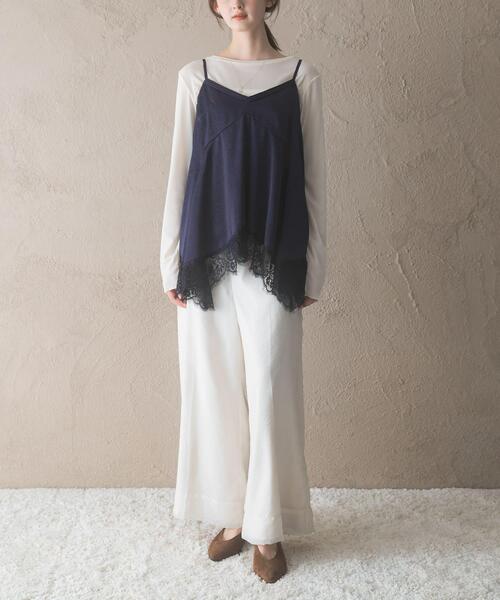 URBAN RESEARCH ROSSO WOMEN(アーバンリサーチ ロッソ)の「レースヘムデザインサテンキャミソール(キャミソール・レディース・アイボリー/ネイビー・FREE)」の10枚目の写真
