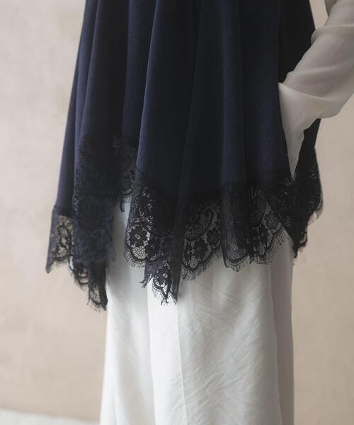 URBAN RESEARCH ROSSO WOMEN(アーバンリサーチ ロッソ)の「レースヘムデザインサテンキャミソール(キャミソール・レディース・アイボリー/ネイビー・FREE)」の17枚目の写真