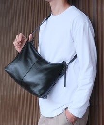 本革 レザー ショルダーバッグ ワンショルダー 斜め掛け レザーバッグ 男女兼用 メンズ レディース