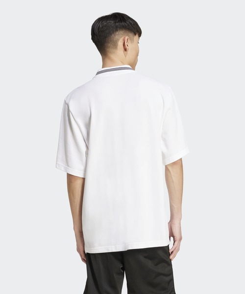 adidas(アディダス)の「アディダス アディカラー ルーズフィット ポロシャツ / アディダスオリジナルス adidas Originals(Tシャツ/カットソー・メンズ・ホワイト・X-SMALL/3XL/LARGE/MEDIUM/XX-SMALL/X-LARGE/SMALL/XX-LARGE)」の2枚目の写真
