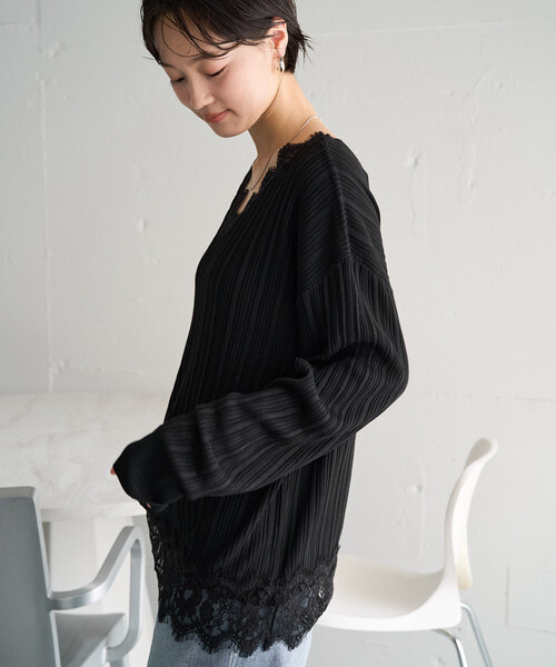 FREAK'S STORE(フリークスストア)の「限定展開 レース ドッキング Vネック ロングスリーブ トップス(Tシャツ/カットソー・レディース・オフホワイト/グレー/ブラック/ブラウン系その他・フリ-)」の5枚目の写真