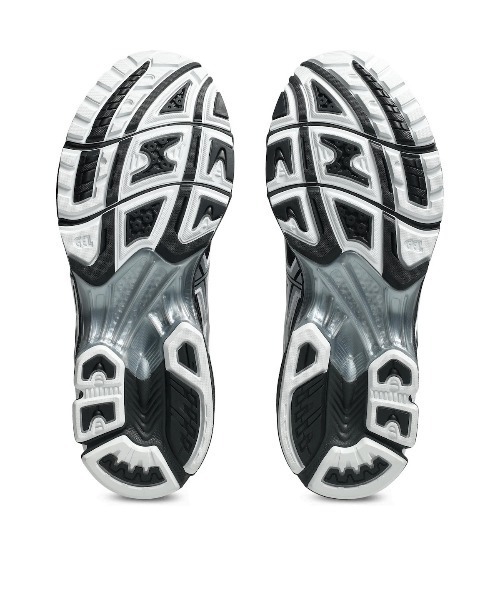 ASICS(アシックス)の「ASICS GEL-NIMBUS 10.1(アシックス ゲル ニンバス 10.1)(スニーカー・メンズ・グレー系/ホワイト系・25.5cm/24.5cm/25cm/23cm/23.5cm/24cm/26.5cm/26cm/27.5cm/27cm/28.5cm/28cm/29cm)」の9枚目の写真