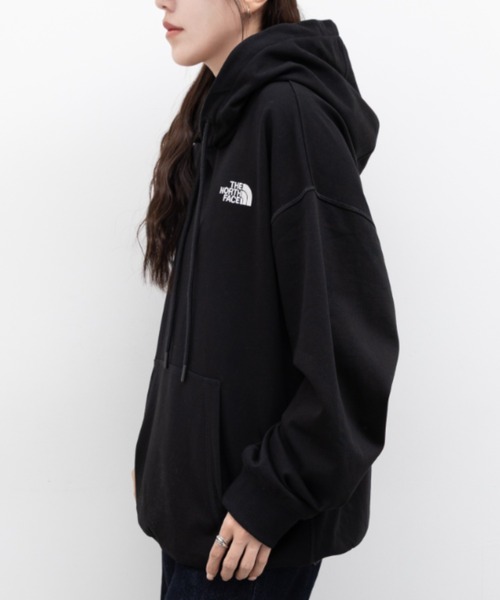 THE NORTH FACE(ザノースフェイス)の「THE NORTH FACE(ザ・ノースフェイス)/ワンポイント ロゴ刺繍 パーカー フーディ/M'S CORE HOODIE(パーカー・レディース・グレー/ライトブルー/ブラック/サンドベージュ・M/L/XXL/XL)」の7枚目の写真