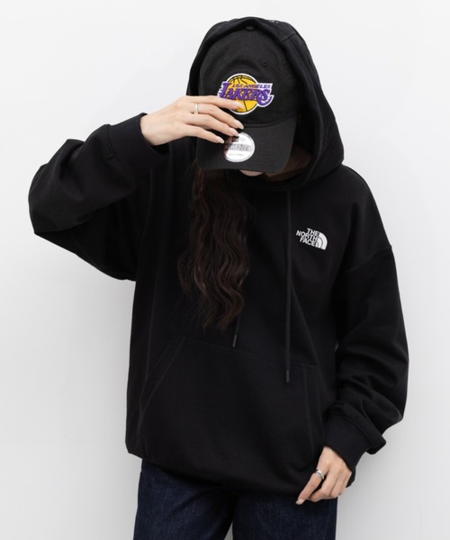 THE NORTH FACE(ザノースフェイス)の「THE NORTH FACE(ザ・ノースフェイス)/ワンポイント ロゴ刺繍 パーカー フーディ/M'S CORE HOODIE(パーカー・レディース・グレー/ライトブルー/ブラック/サンドベージュ・M/L/XXL/XL)」の10枚目の写真