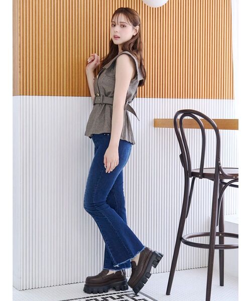 CALNAMUR(カルナムール)の「厚底ローファー(ローファー・レディース・ブラック/ブラウン・SMALL/MEDIUM/LARGE)」の4枚目の写真