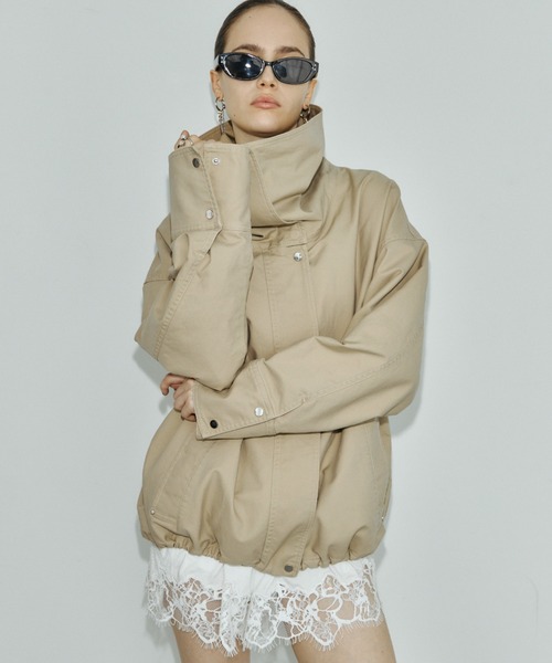 JOSE MOON(ジョゼムーン)の「COTTON 2WAY BLOUSON/コットン2WAYブルゾン(その他アウター・レディース・ベージュ/ブラック・38/36)」の4枚目の写真