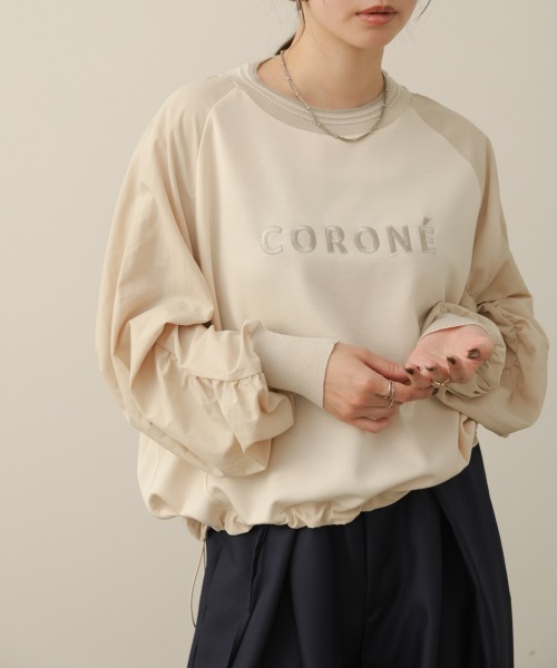 Bou Jeloud(ブージュルード)の「異素材コンビロゴ刺しゅうプルオーバー(Tシャツ/カットソー・レディース・オフホワイト/ブラック・FREE)」の5枚目の写真