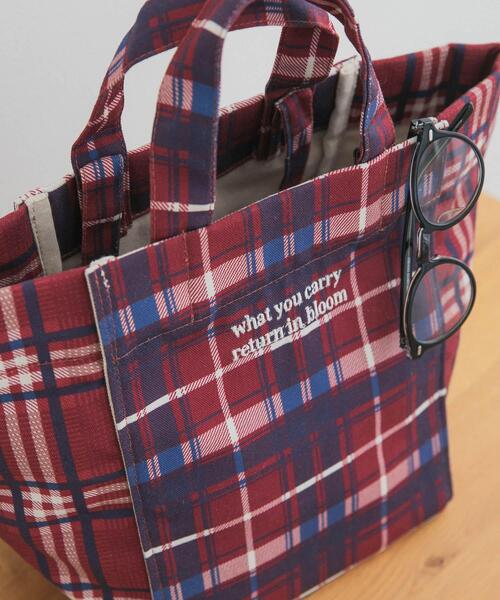 URBAN RESEARCH DOORS（アーバンリサーチドアーズ）の「『別注』beej×DOORS　チェックトートバッグ（トートバッグ・レディース・ブラウン系その他/レッド系その他・ONE）」の9枚目の写真