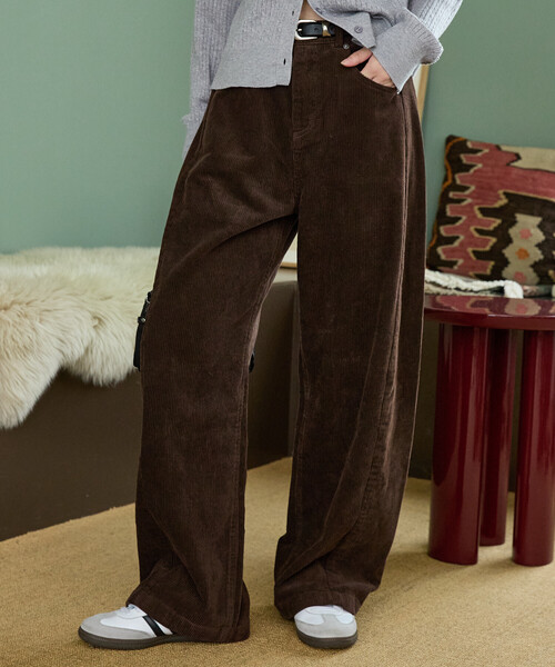 GAP(ギャップ)の「PUBLUX × GAP/ギャップ 別注 コーデュロイパンツ 限定展開(その他パンツ・レディース・オリーブ/ブラウン/ネイビー・SMALL/MEDIUM)」の6枚目の写真