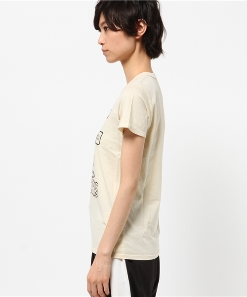 JUNK FOOD(ジャンクフード)の「CHEERS SNOOPY/スヌーピーTシャツ(Tシャツ/カットソー・レディース・キナリ・MEDIUM/SMALL/LARGE/X-SMALL)」の3枚目の写真