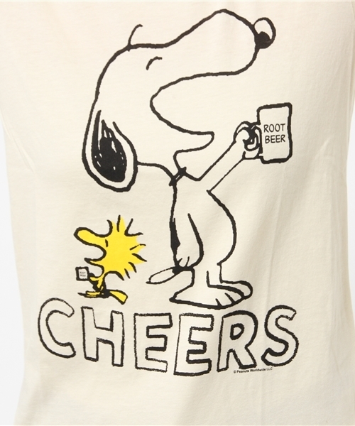 JUNK FOOD(ジャンクフード)の「CHEERS SNOOPY/スヌーピーTシャツ(Tシャツ/カットソー・レディース・キナリ・MEDIUM/SMALL/LARGE/X-SMALL)」の8枚目の写真