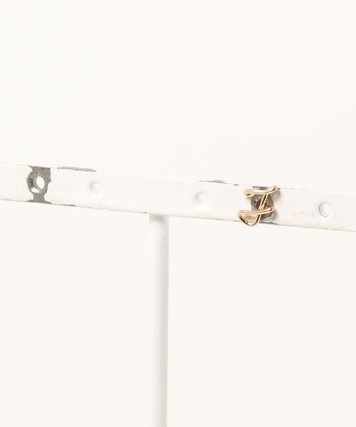 TONE SELECT GOODS(トーンセレクトグッズ)の「【TATO】イニシャルピアス(ピアス(両耳用)・レディース・H/K/M/N/E/Y/S/D/L/T/F/C/B/P/R/A/J/O/Q/G/X/U/W/V/Z/I・FREE)」の6枚目の写真