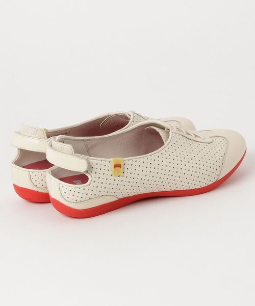 CAMPER（カンペール）の「[カンペール] MICRO / ストラップサンダル プレーントゥ（パンプス・レディース・ホワイト・23.5cm/23.0cm/24.0cm/25.0cm/22.5cm）」の7枚目の写真