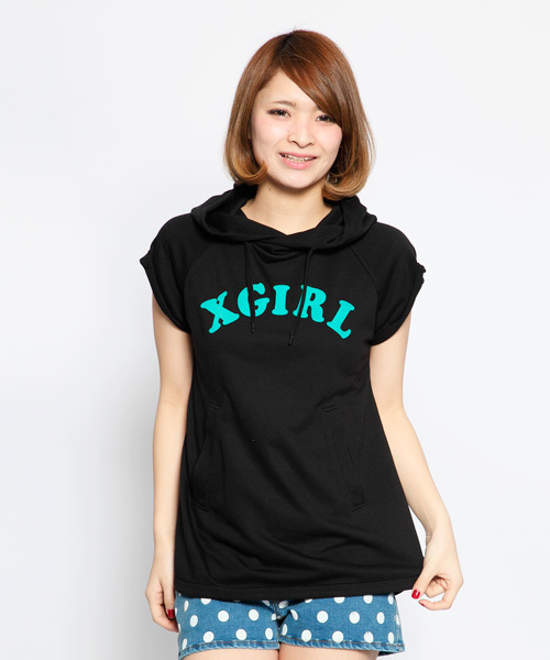 X-girl(エックスガール)の「LIGHT SWEAT HOOD TUNIC(パーカー・レディース・ブラック/アッシュグレー/グリーン・1/2)」の2枚目の写真