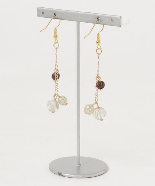 tone(トーン)の「【CouleuR】3color czech beads ピアス(ピアス(両耳用)・レディース・ブラック/ベージュ/クリア・FREE)」の4枚目の写真
