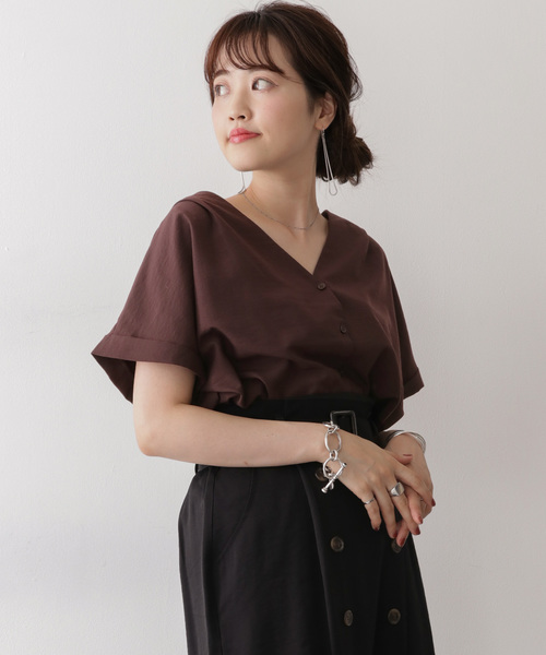 ITEMS URBANRESEARCH（アイテムズ アーバンリサーチ）の「フレンチソデブラウス（シャツ/ブラウス・レディース・ブラック/パープル/グリーン/ベージュ系その他・FREE）」の12枚目の写真