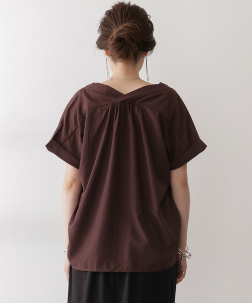 ITEMS URBANRESEARCH（アイテムズ アーバンリサーチ）の「フレンチソデブラウス（シャツ/ブラウス・レディース・ブラック/パープル/グリーン/ベージュ系その他・FREE）」の17枚目の写真