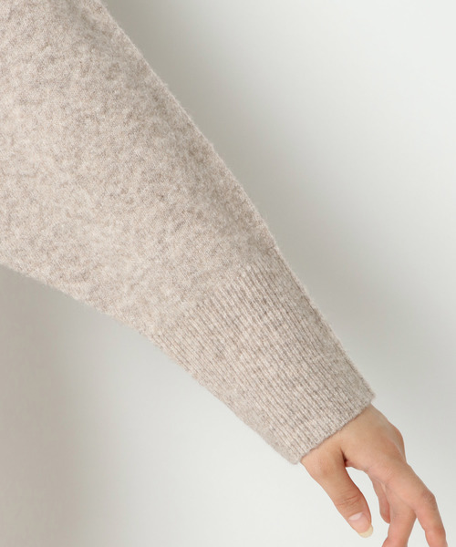 LBC(エルビーシー)の「ヤクウールブレンドニットチュニック(ニット/セーター・レディース・ベージュ/グレー/ブルー・M/L)」の11枚目の写真