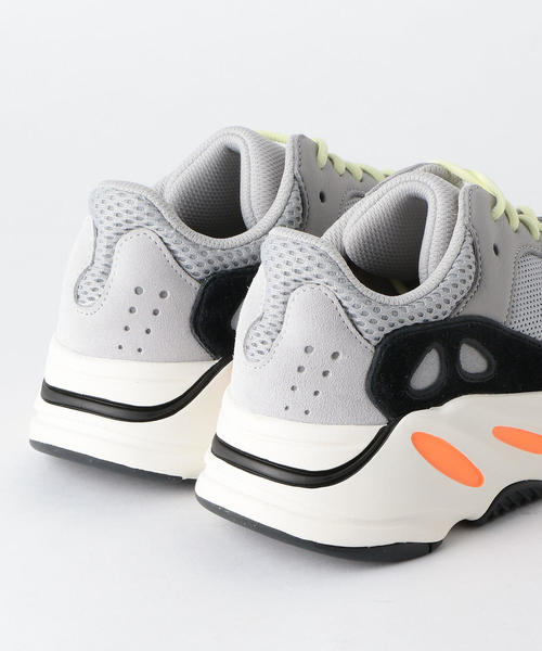 adidas(アディダス)の「adidas YEEZY BOOST 700(WOMEN)■■■(スニーカー・メンズ・その他1・23cm)」の7枚目の写真