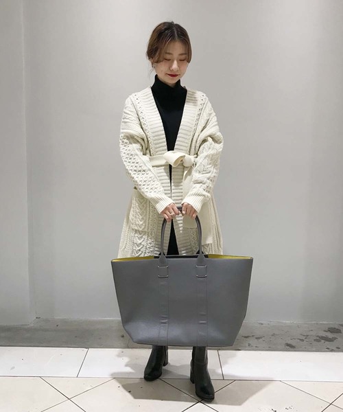 ADAM ET ROPE'（アダムエロペ）の「2WAYフェイクレザービッグトートバッグ（トートバッグ・メンズ・ブラック/グレー・FREE）」の19枚目の写真