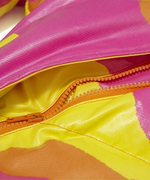 adidas Originals by JEREMY SCOTT（アディダスオリジナルスバイ