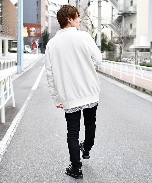 kutir（クティール）の「スタンドカラー裏毛トップス（スウェット・メンズ・ホワイト/ブラック/ベージュ・MEDIUM/LARGE）」の19枚目の写真