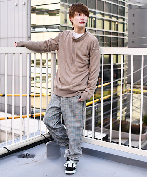 kutir（クティール）の「スタンドカラー裏毛トップス（スウェット・メンズ・ホワイト/ブラック/ベージュ・MEDIUM/LARGE）」の18枚目の写真