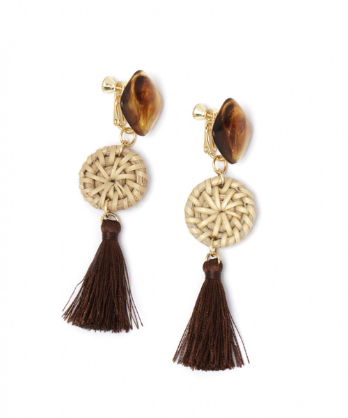 GLOBAL WORK（グローバルワーク）の「ザツザイタッセルイヤリング/831687（イヤリング・レディース・ホワイト/ライトグレー/ダークブラウン・FREE）」の3枚目の写真