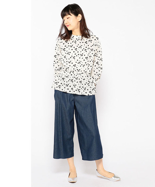 Petit Honfleur（プチオンフルール）の「ウエストシャーリングブラウス（シャツ/ブラウス・レディース・ホワイト/ネイビー・13号/11号/9号）」の10枚目の写真