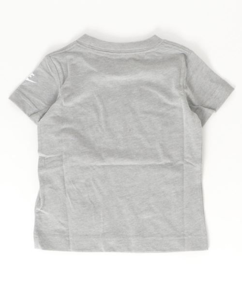 NIKE（ナイキ）の「76E765（Tシャツ/カットソー・キッズ・グレー・2YEAR/3YEAR/4YEAR）」の2枚目の写真